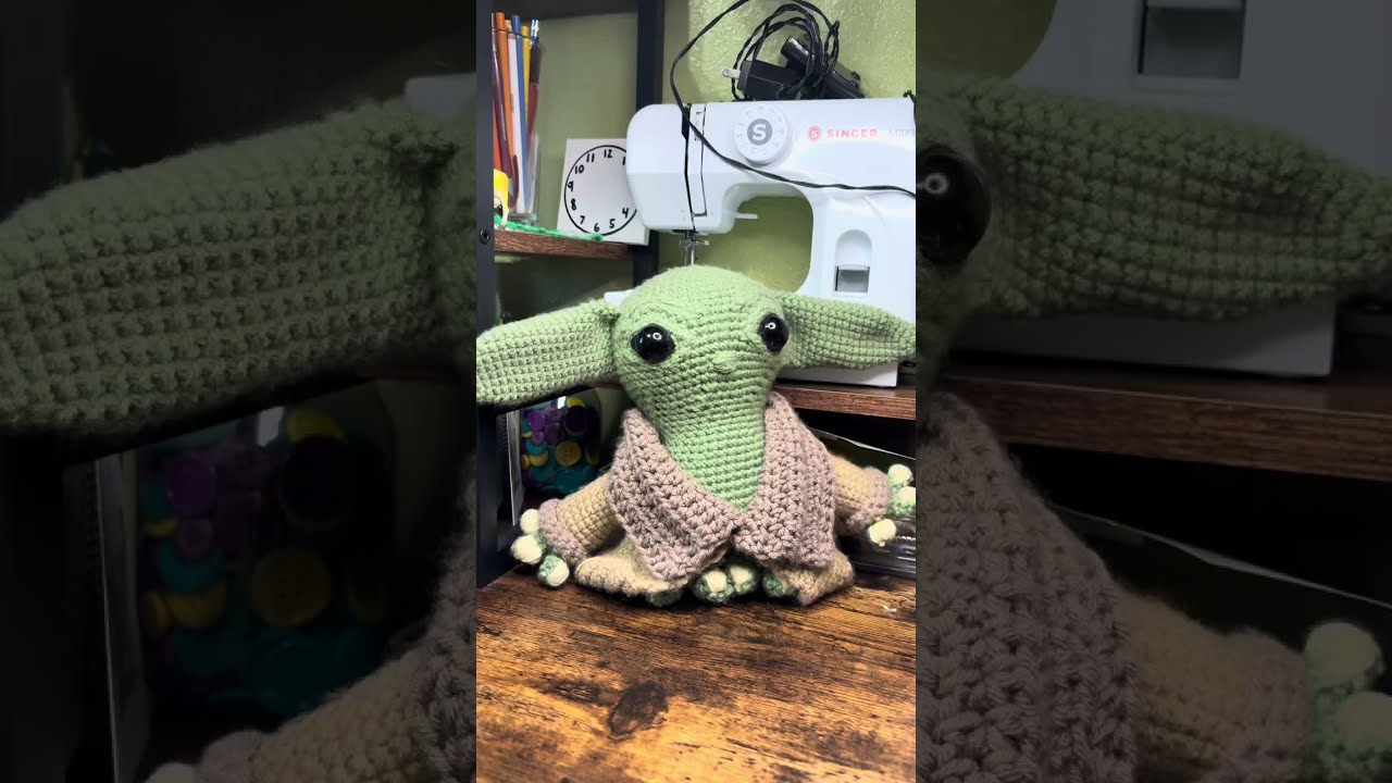 Patron de Baby Yoda video #2 #crochet #amigurumicrochet #babyyoda #tutorialamigurumicompleto 