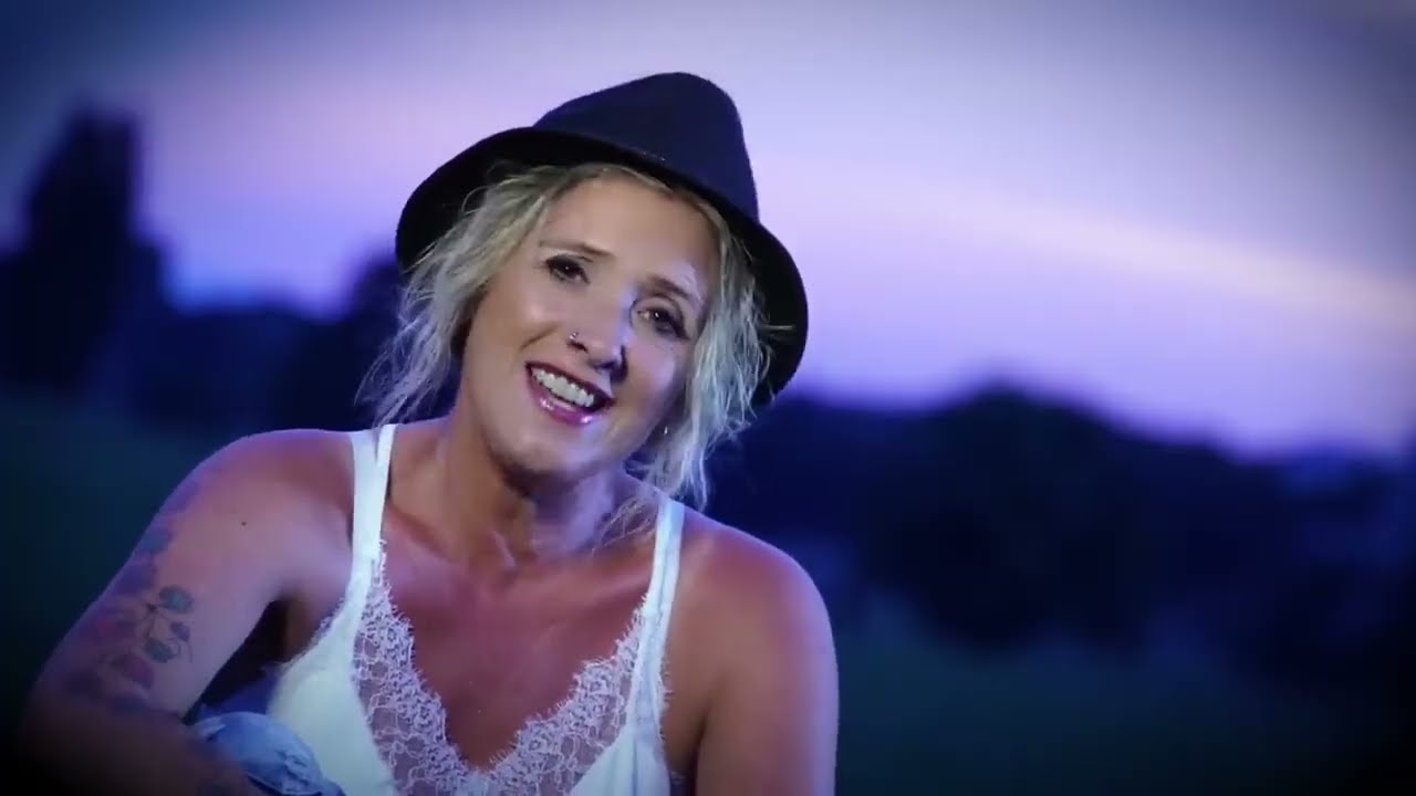 Daniela Alfinito - Dann zieh ich meine Blue Jeans an (Mike Laguard Mix)