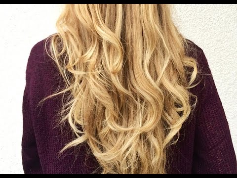 capelli mossi con una fascia