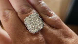 unboxing video on huge radiant high carbon diamond ring for $20! Desire NO. 3 store on Aliexspress!