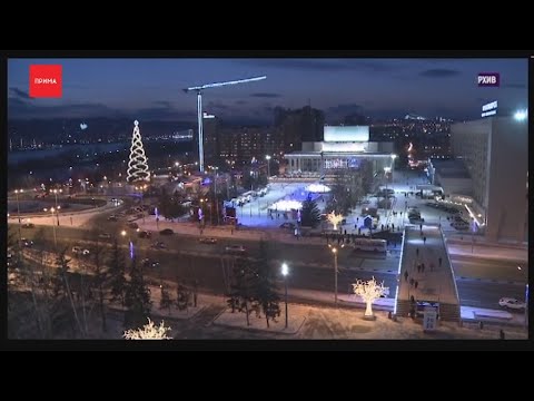 Новогодняя елка с Театральной площади переезжает в сквер Космонавтов