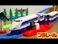 夢の超特急☆また懐かしいのが登場しました！プラレール たのしい電車ビデオ付 立体交差セット ほぼ新品！？100系新幹線 二階建て食堂車☆カッコイイね！