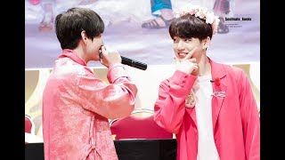 [VKook] Fansign thân thiết, nhìn chăm chú, vương miện, ôm, nắm tay, vỗ mung,... - moment_43