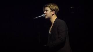 Tom Odell - Spending All My Christmas With You (Next Year) @ TivoliVredenburg Utrecht 4/12/2016