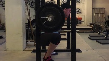 Squat Raw Pause above parallel 200kg 441lbs 8 reps