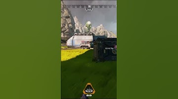 Epic Clutch Moment in Apex Legends #shorts