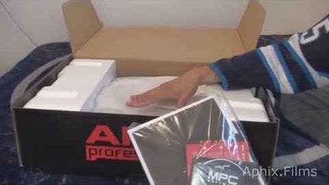 Akai MPC Renaissance unboxing