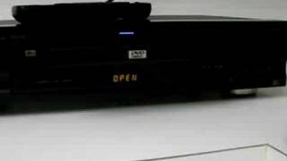 PIONEER DV-414 DVD PLAYER & CU-DV022 REMOTE CONTROL