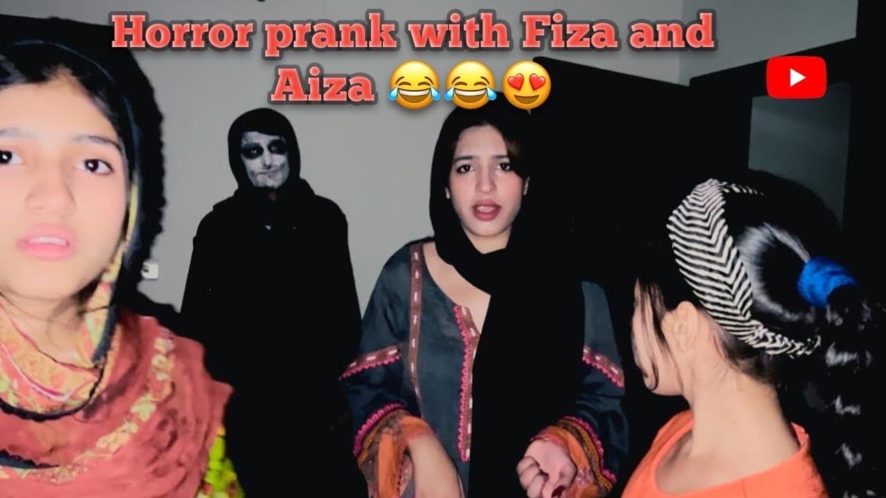 Horror prank with Fiza and Aiza 😂😂😍