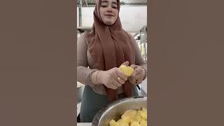 temenin bunda masak kentang di warung gemoy #dailyvlog #foodlover #streetfood #foodblogger #live