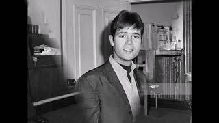 CLIFF RICHARD &#39;THE TOUCH OF YOUR LIPS&#39;