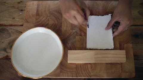 How to create a soft torn deckled edge effect