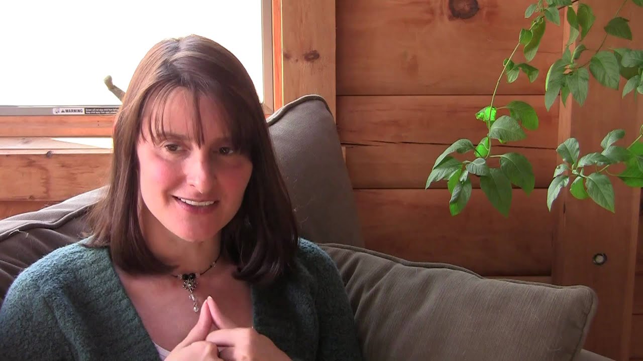 Ким Клун о Village Volunteers и Шане Грин