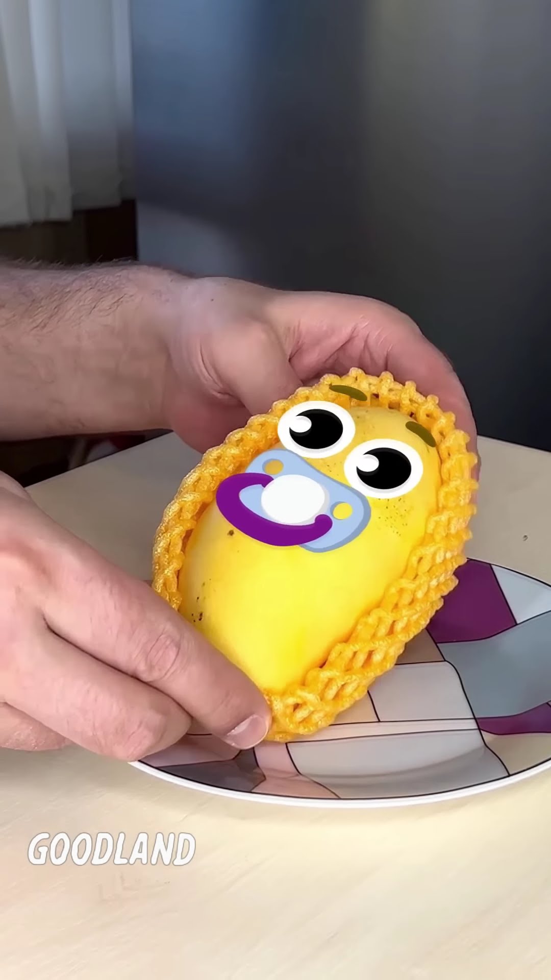 Mango's Knife Grabbing Technique Will Change Everything! #Goodland #cartoon #animation