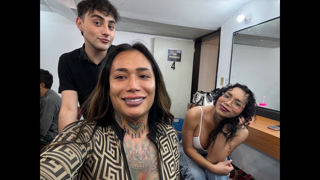 Kary Torres Oficial está en vivo Kary Pao y los grandes temas