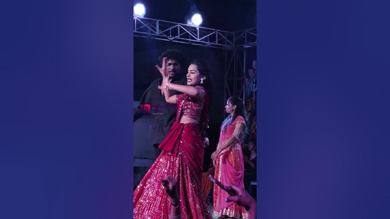 Chinnu & laxman Marlous Stunning Dance Highlights: Rabbaru Gajulu Song! #massjathara #event #shorts Chinnu & laxman Marlous Stunning Dance Highlights: Rabbaru Gajulu Song! #massjathara #event #shorts
