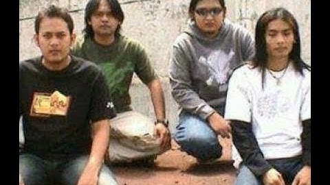Charly Dan Pepeng St12 Nyanyi Lagu Yang Ngga Pernah Dibawain Saat Konser