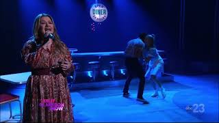 Kelly Clarkson Sings &quot;She Used To Be Mine&quot; By Sara Bareilles Live Performance 2022 HD 1080p