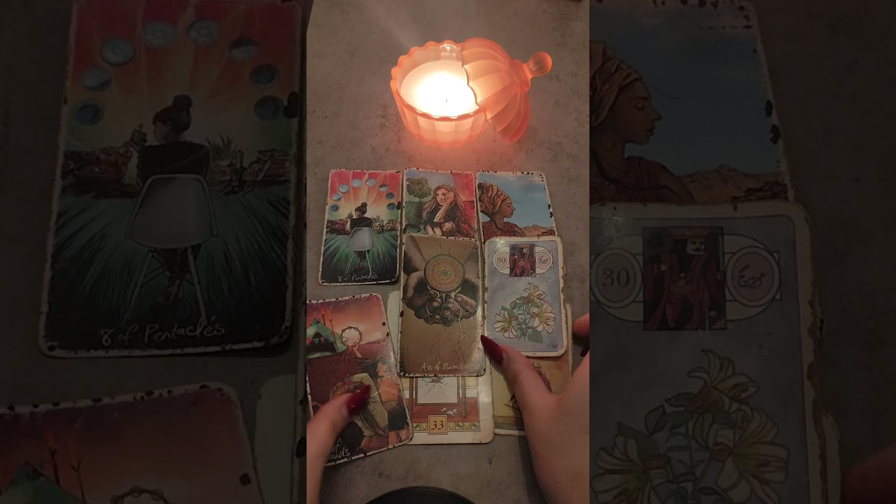 Pick a card 🩷 Πως νιώθει όταν σε σκέφτεται; 🔥