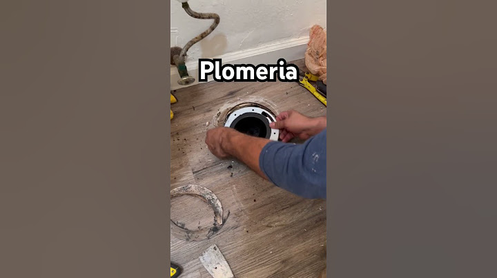 Cómo mover 2 pulgadas para delante mi toilet