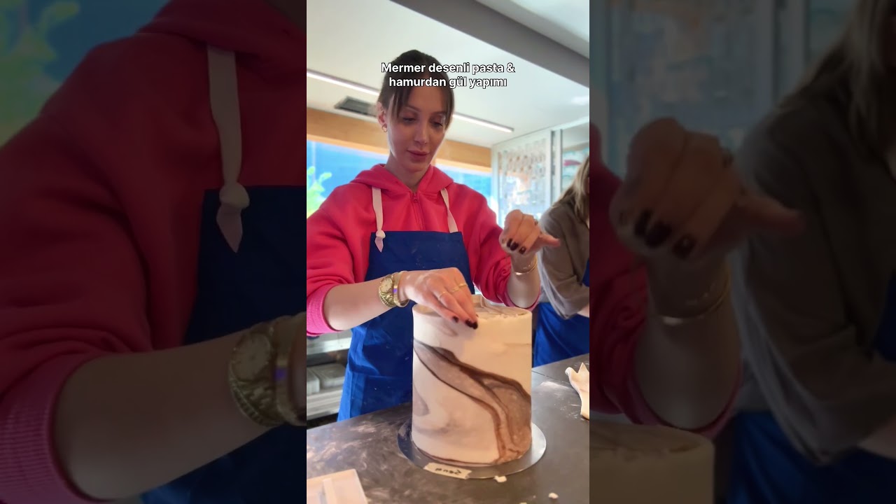 MERMER DESENLİ PASTA VE HAMURDAN GÜL YAPTIM !! #cake #baking #pasta #yemektarifleri #cooking MERMER DESENLİ PASTA VE HAMURDAN GÜL YAPTIM !! #cake #baking #pasta #yemektarifleri #cooking