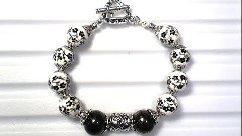 Learn How to Attach a Toggle Clasp to a Bracelet, Handmade Jewelry Making Techniques