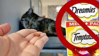 Why I Stopped Giving My Cat Treats🍬(what I give instead) by Samo Tries Cat Stuff 801 views 6 months ago 1 minute, 48 seconds