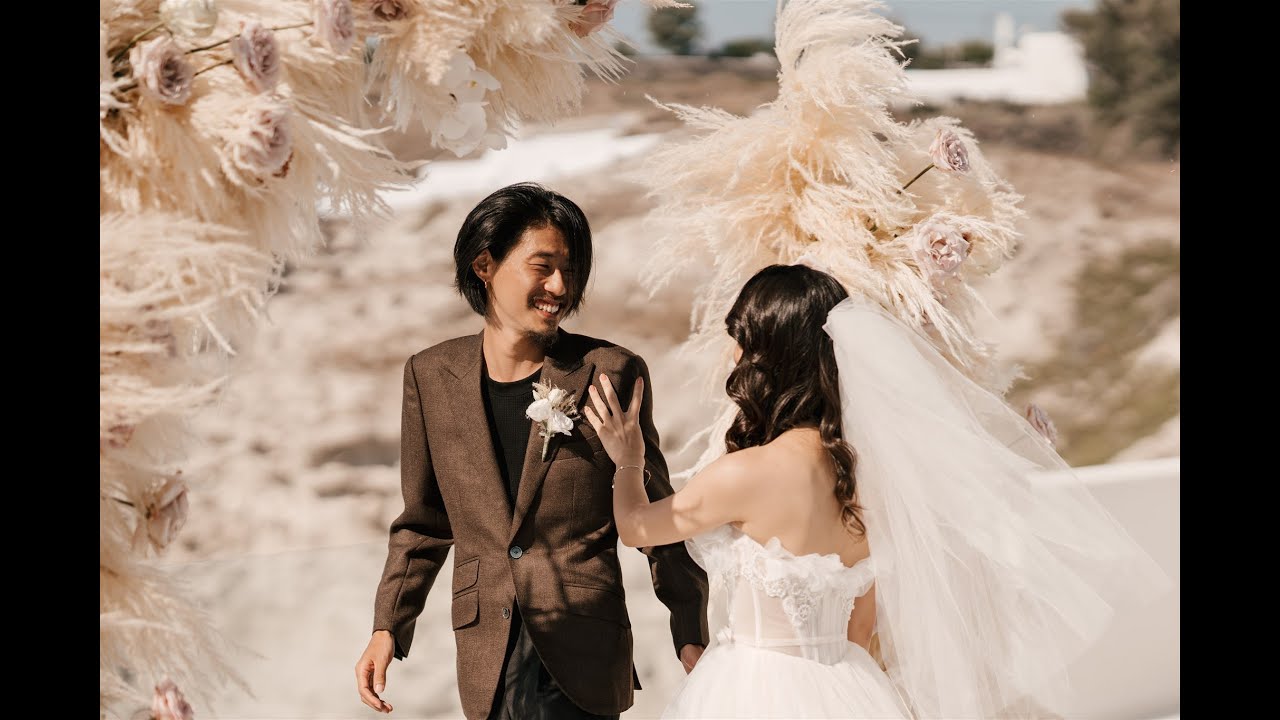 The dreamy elopement of Jia and Shin at El Viento, Santorini