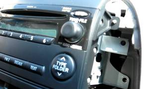 how to remove radio / cd changer /  navigation from 2006 toyota sienna for repair