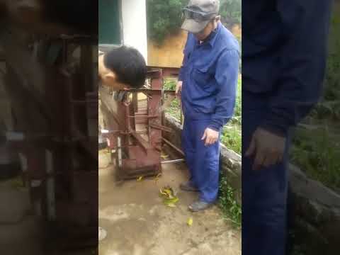 Video máy dập tôn và dập máng tự chế kích thước chuẩn - youtube
