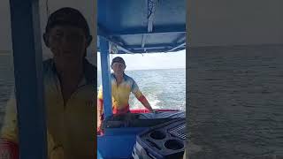 Um dia perfeito de Sol e Pesca em Alto-Mar