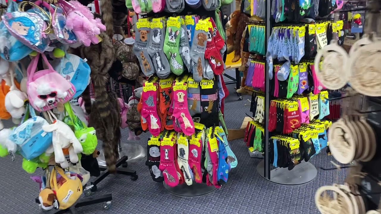 Souvenir shopping 🛍 Pigeon Tennessee YouTube