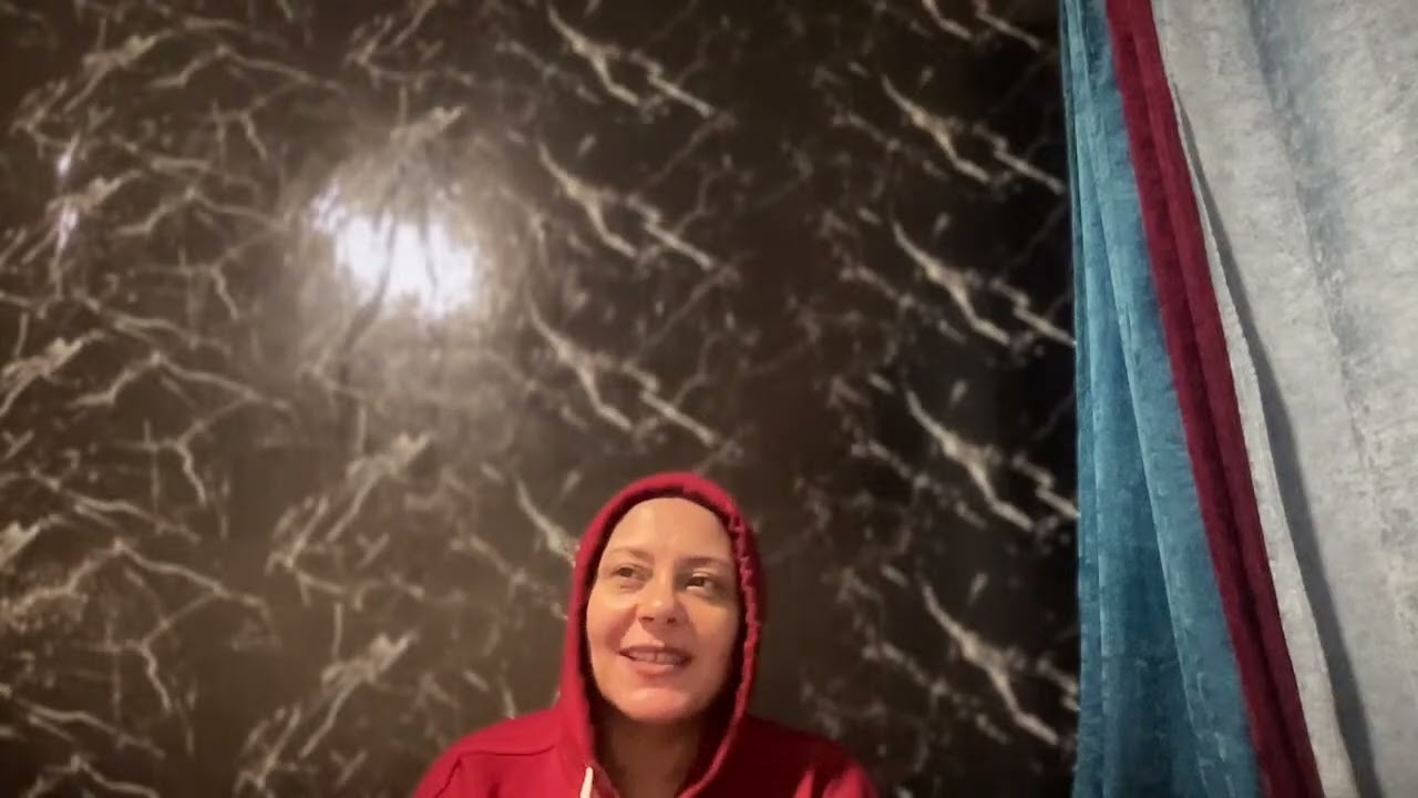 طاقة الهارب حزين عشانك نفسه يحتويك