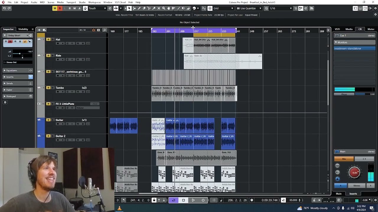 Mixing an Acoustically Driven Pop Tune With Collin Mullins