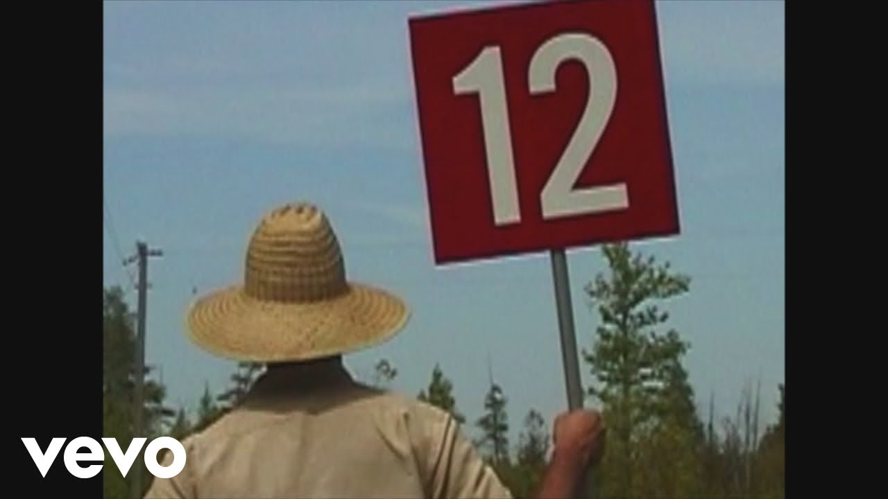 在 YouTube 上观看 Gill Bondy - 12 Days 在 YouTube 上观看 Gill Bondy - 12 Days