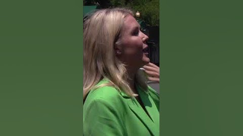 Karoline Leavitt dalijasi Trumpo atsaku į Ukrainos bepiločio lėktuvo ataką Rusijos oro bazėje