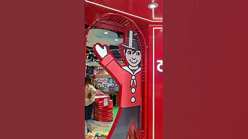 Toy Shop Hamleys 