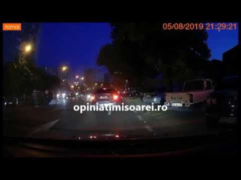 Accident violent pe un bulevard din Timisoara