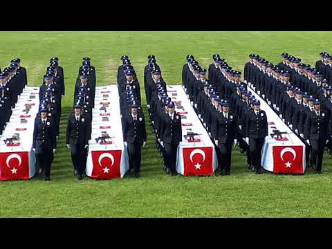 Samsun 19 Mayıs Polis Meslek Yüksek Okulu 17. Dönem Mezun olan öğrencilerin yemin töreni.VDO2