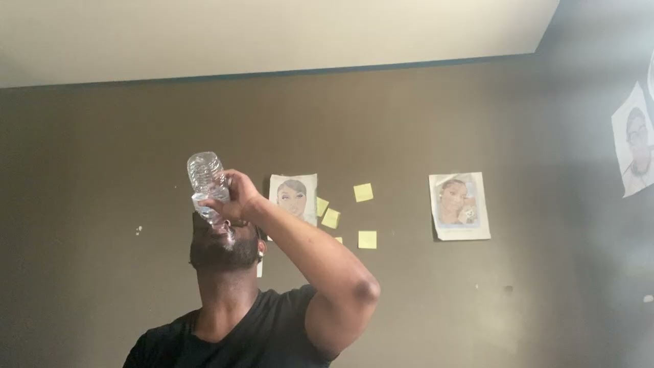 JAZZ HAD GAVE THE GANG DOG 🐕 TREATS!!!!!! THE GANG WAS