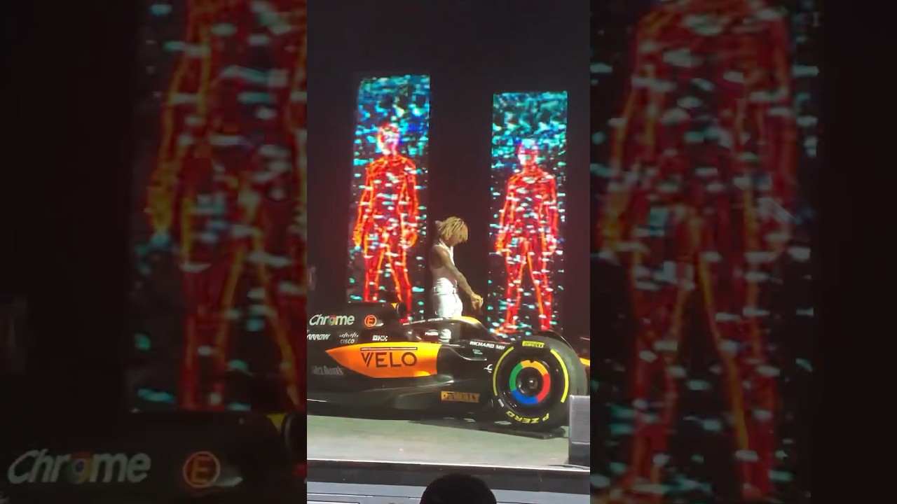 Mira Swae Lee at F1 Las Vegas 2023 #swaelee #mclaren #lasvegas #f1 en YouTube Mira Swae Lee at F1 Las Vegas 2023 #swaelee #mclaren #lasvegas #f1 en YouTube