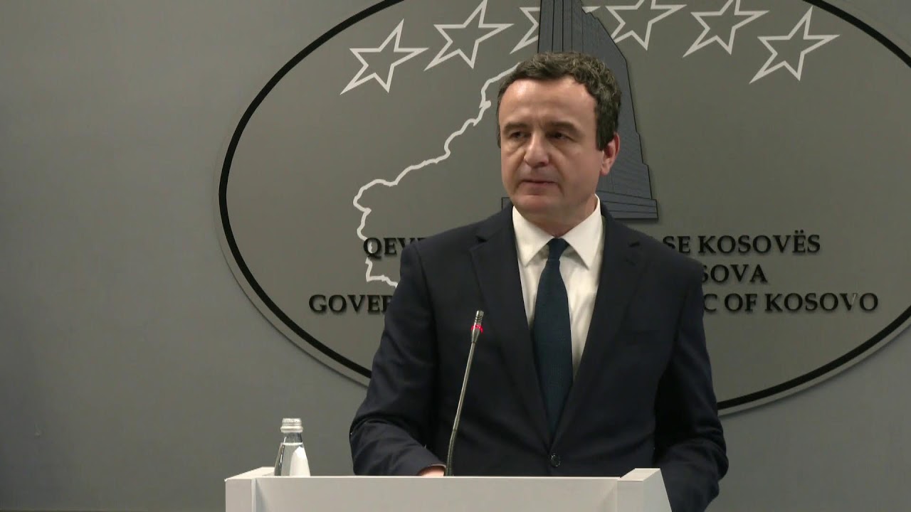 DIREKT – Kryeministri Albin Kurti mban konferencë për media