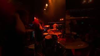 Live at the Whisky a Go Go - “Hands Up” - with @Discrepanciesband ! 🤘🏻🥁