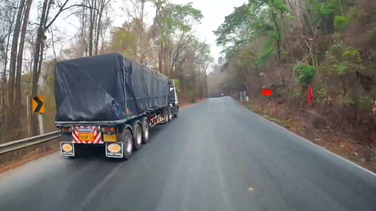 นำเสนอเส้นทางแพร่ไปพะเยาขึ้นเขางาวความอันตรายของรถบรรทุกน้ำมันขนาดใหญ่เป็นยังไงไปชม