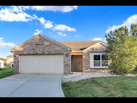 4456 Mahogany Drive, Greenwood, IN home video tour