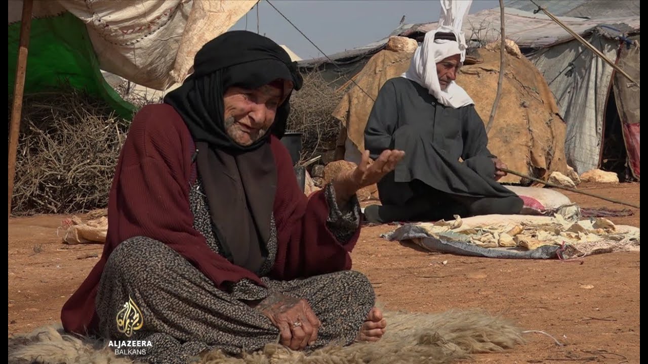 يقضي العديد من السوريين المسنين أيامهم الأخيرة في مخيمات اللاجئين