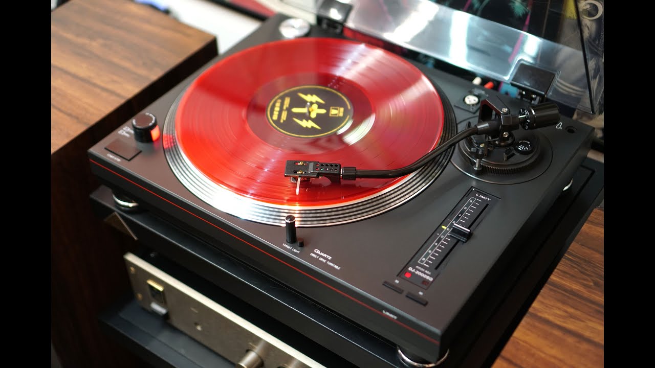 Limit DJ-2000SQ Direct Drive Quartz Turntable with Stanton 500-II