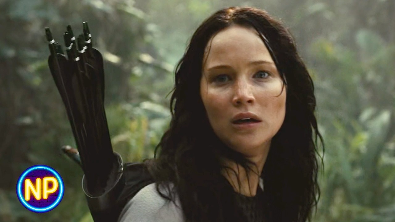 Attacked by Jabberjays | The Hunger Games: Catching Fire