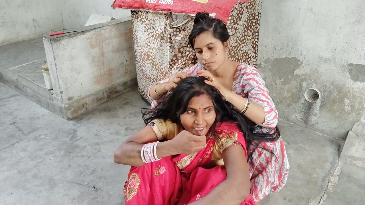 Nitpicking in long hair new