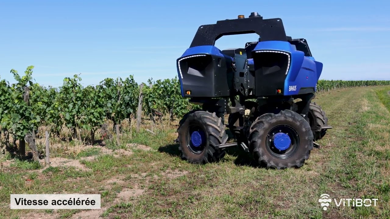 Découvrez Bakus, le robot viticole électrique et autonome, en travail ...